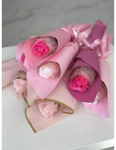 Róża mydlana – pojedyncza