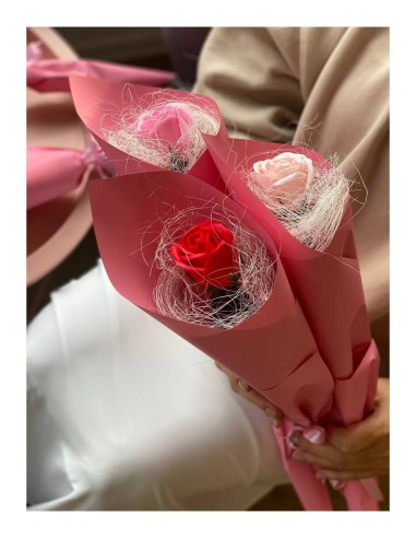 Róża mydlana – pojedyncza