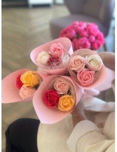 Bukiet z 3 róż mydlanych 2
