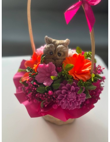 Kompozycja w koszyku z sówką