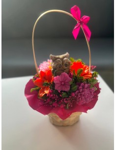 Kompozycja w koszyku z sówką