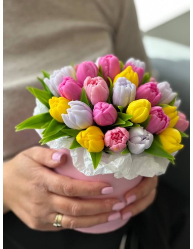 Elegancki bukiet z mydlanych tulipanów