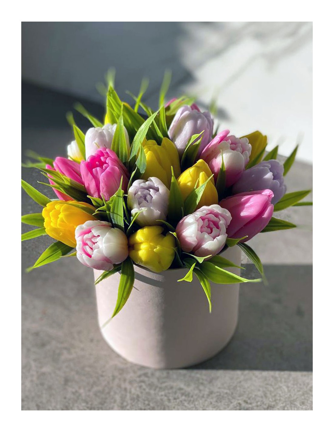 Mydlany bukiet tulipanów o delikatnym zapachu tulipanów w pudełku