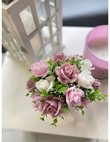 Bukiet mydlanych róż o delikatnym...